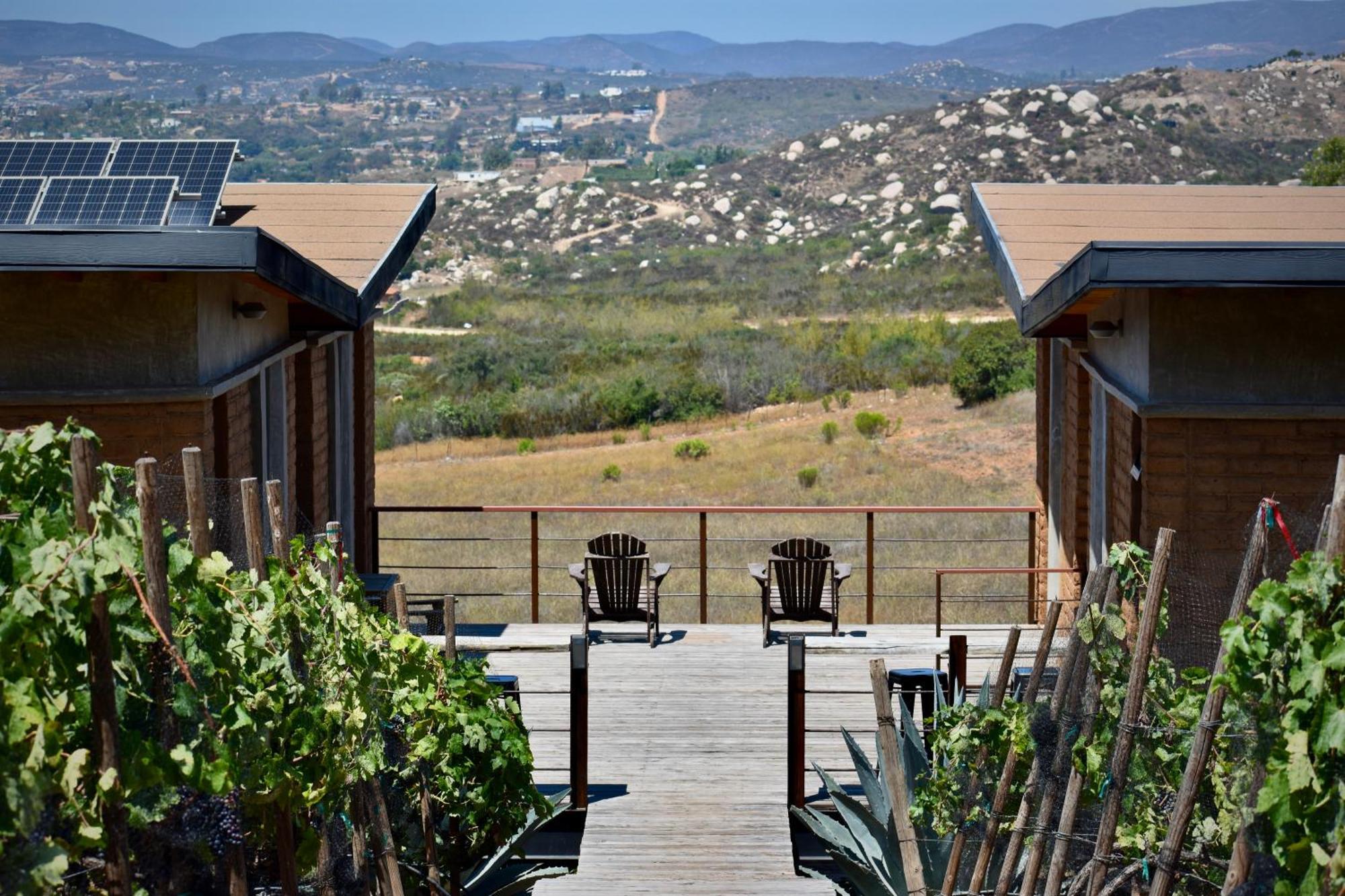 Bed and Breakfast UvaUva eco-retreat Valle de Guadalupe Exterior foto