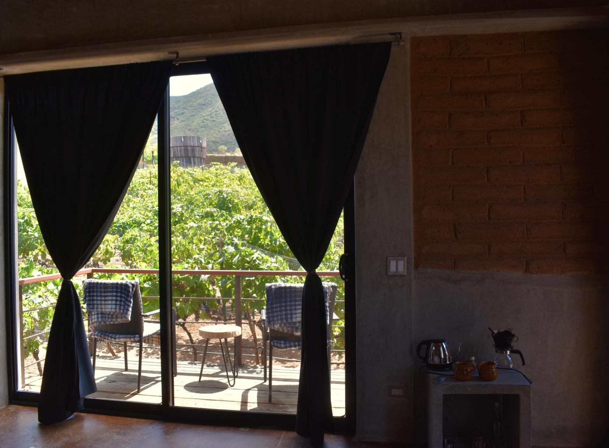Bed and Breakfast UvaUva eco-retreat Valle de Guadalupe Exterior foto